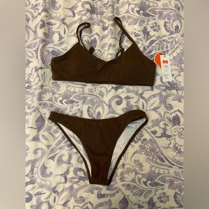 CIDER NWT SCOOP NECKLINE RIB BIKINI SWIMSUIT IN COFFEE size LARGE